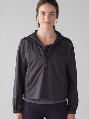 Lululemon I Put A Shell On You Lightweight 1/4 Hooded Pullover Rain Jacket Black